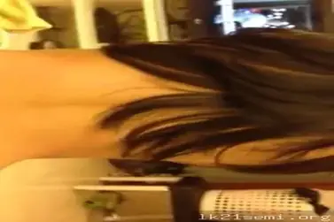 ABG Melli Gunawan Memek Basah Banjir Lumer HD Indo