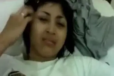 Desahan Cewek Keenakan
